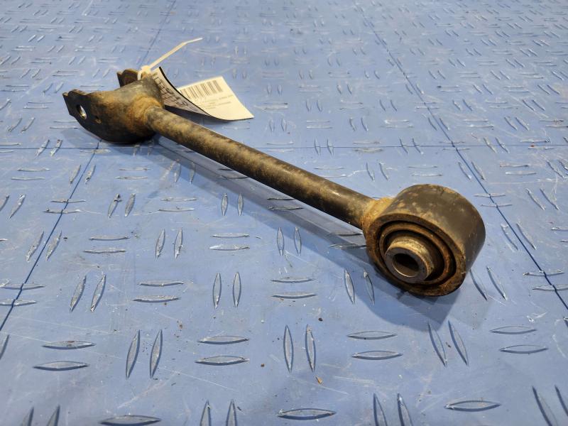 2020 Toyota RAV4 Lower Control Arm Rr