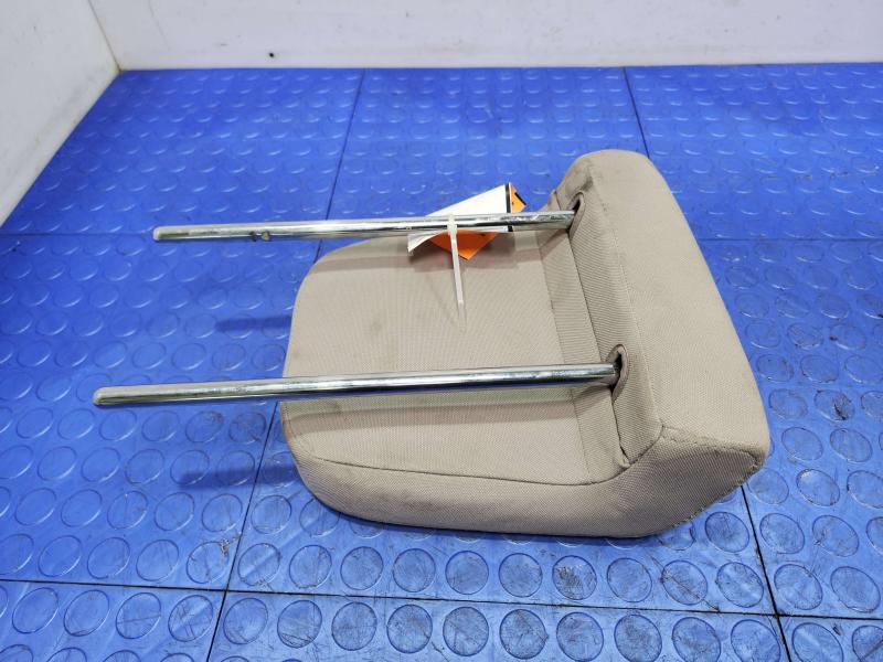 2016 Kia Sedona Headrest