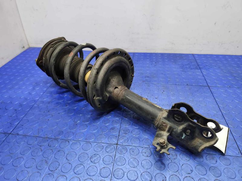 2015 Toyota Avalon Strut Assembly