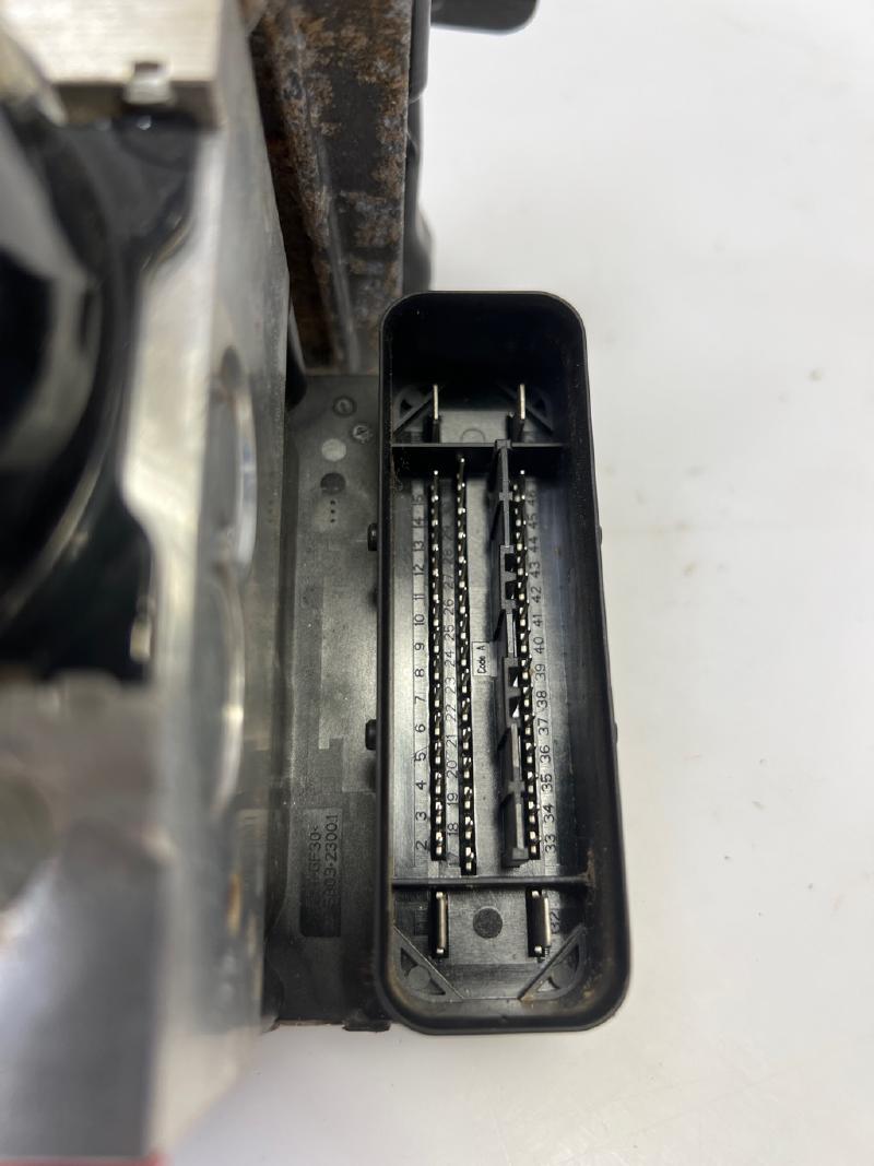 2010 Mercedes S-Class Anti-Lock Brake Parts