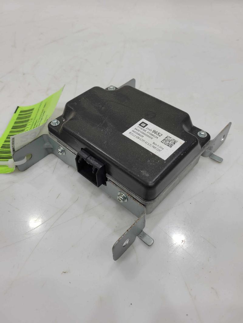 2017 Chevrolet Malibu Converter/Inverter/Charger