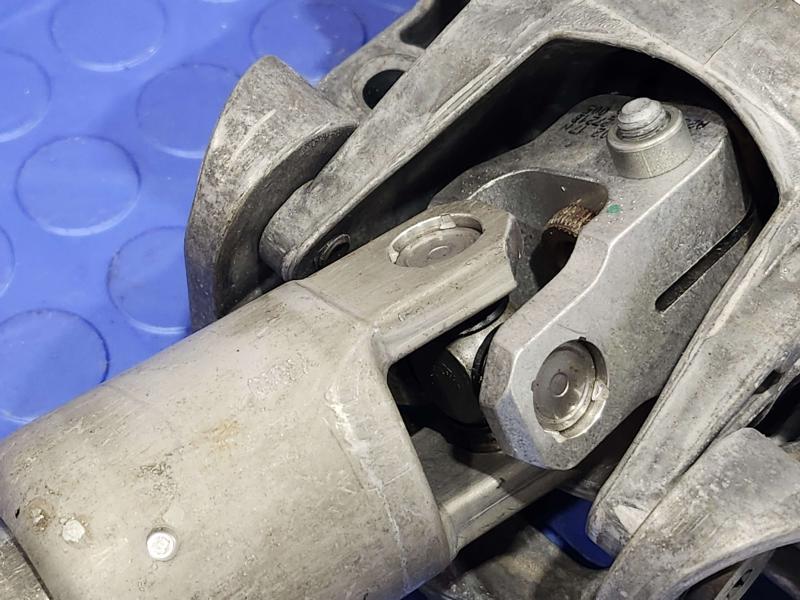 2017 Mercedes C-Class Steering Column