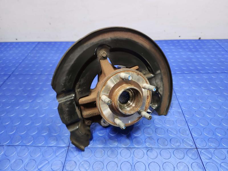 2014 Ford Focus Spindle Knuckle Front