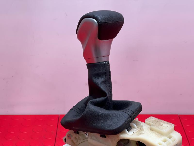 2021 Kia Soul Floor Shifter