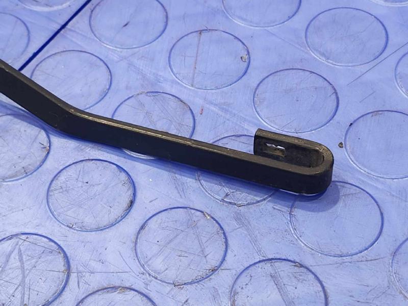 2018 Subaru Legacy Wiper Arm