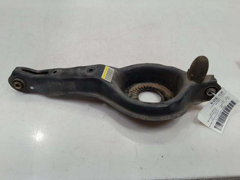 2012 - 2018 Ford Focus Rear Suspension Arm Left or Right Side Rear Spring Mount Arm OEM BV6Z5500C,RH