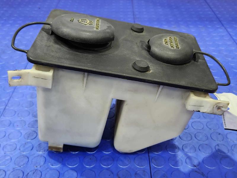1995 Ford F-150 Washer Bottle