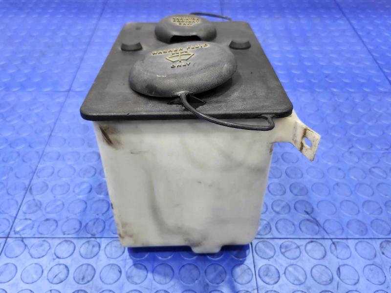 1995 Ford F-150 Washer Bottle