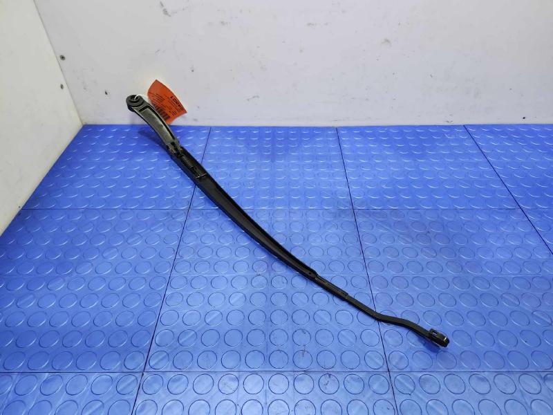 2013 Hyundai Santa Fe Wiper Arm