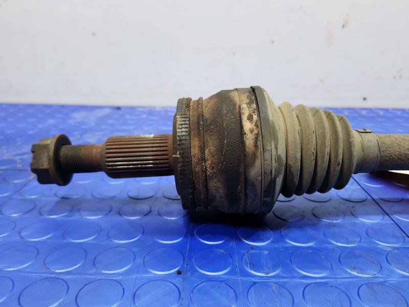 2014 Chrysler 300 Axle Shaft