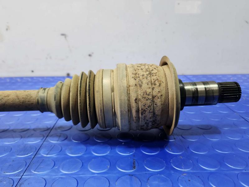 2014 Chrysler 300 Axle Shaft