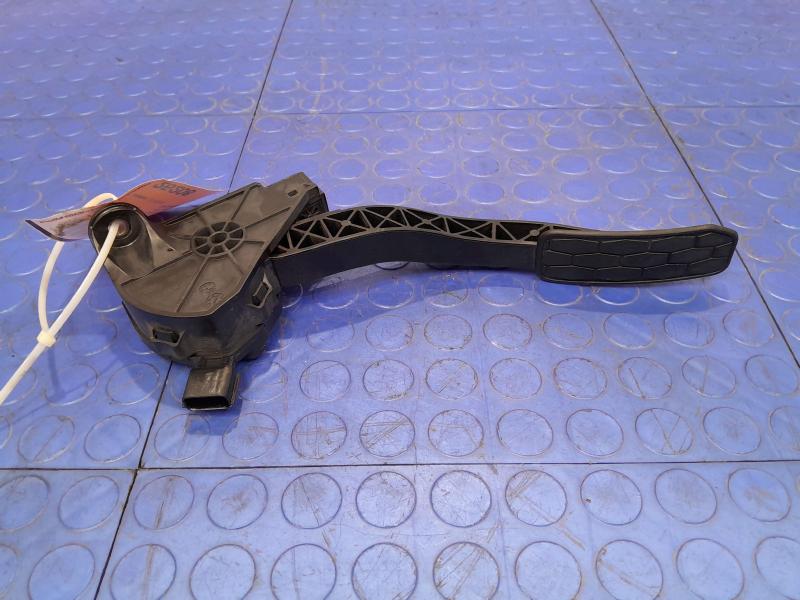 2017-2020 Jaguar XE Accelerator Pedal Assembly Genuine OEM GX73-9F836-AA