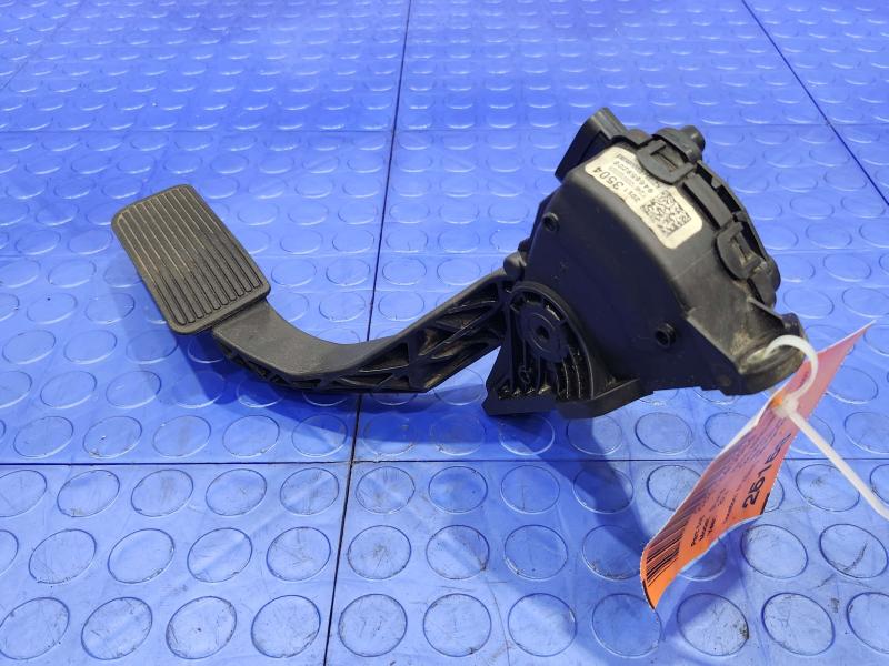 2014 Chevrolet Silverado 1500 Pedal Assembly