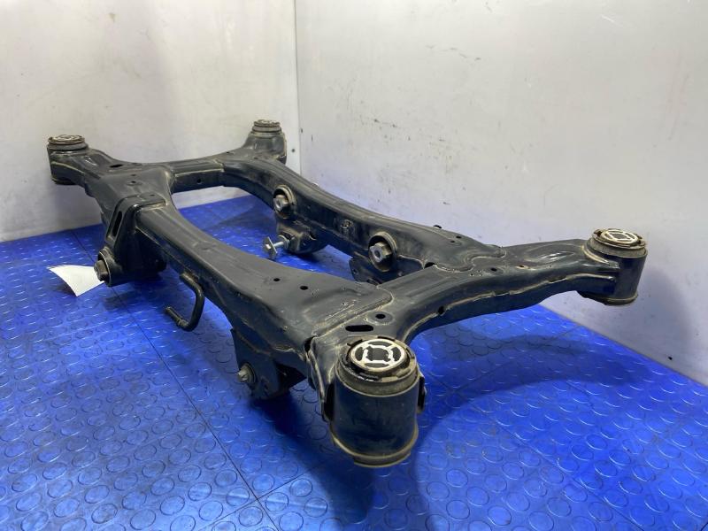 2015-2023 Jeep Renegade 4x4 Rear Crossmember Subframe Genuine OEM 68439322AA