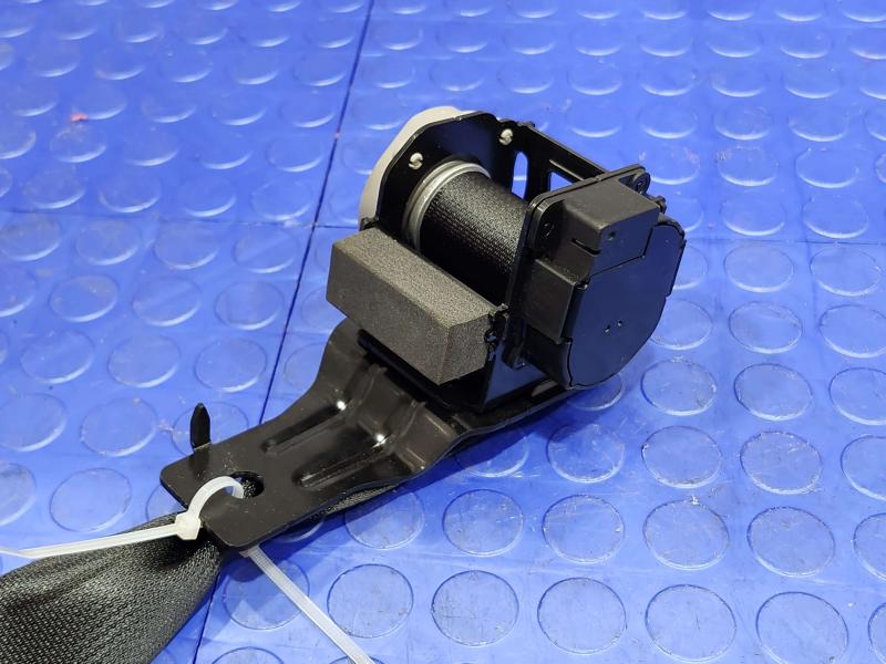 2025 Kia K4 Rear Seat Belt