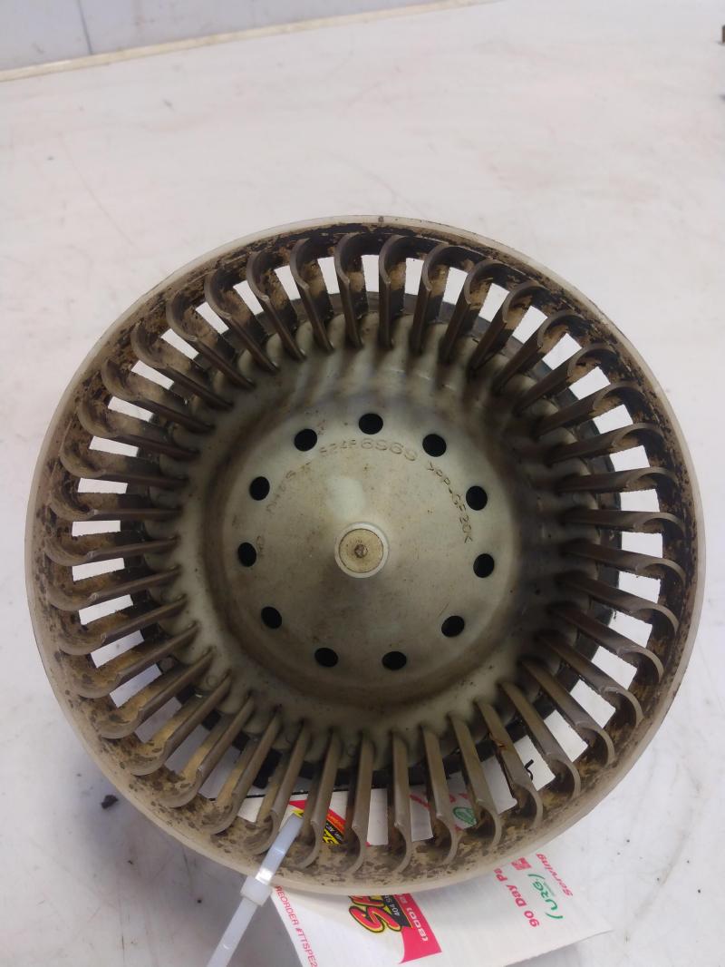 2002 GMC Sierra 2500 Blower Motor