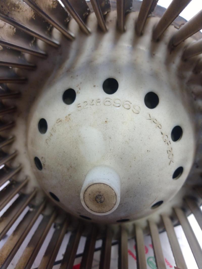 2002 GMC Sierra 2500 Blower Motor