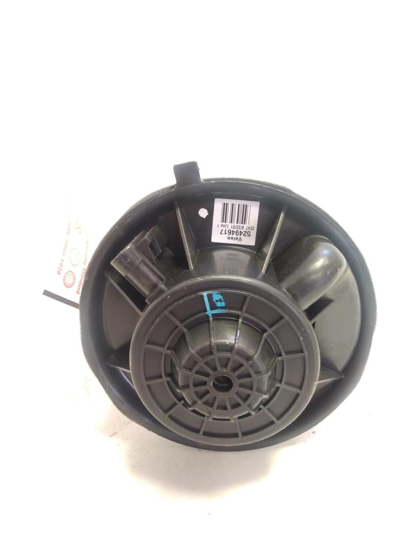 2002 GMC Sierra 2500 Blower Motor