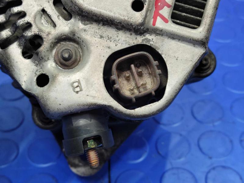 1999 - 2001 Honda CR-V Alternator Assembly CJV26 Nippondenso OEM 31100P3FJ51