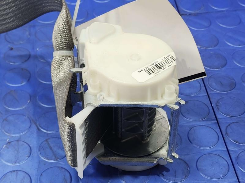 2012 GMC Yukon Rear Seat Belt