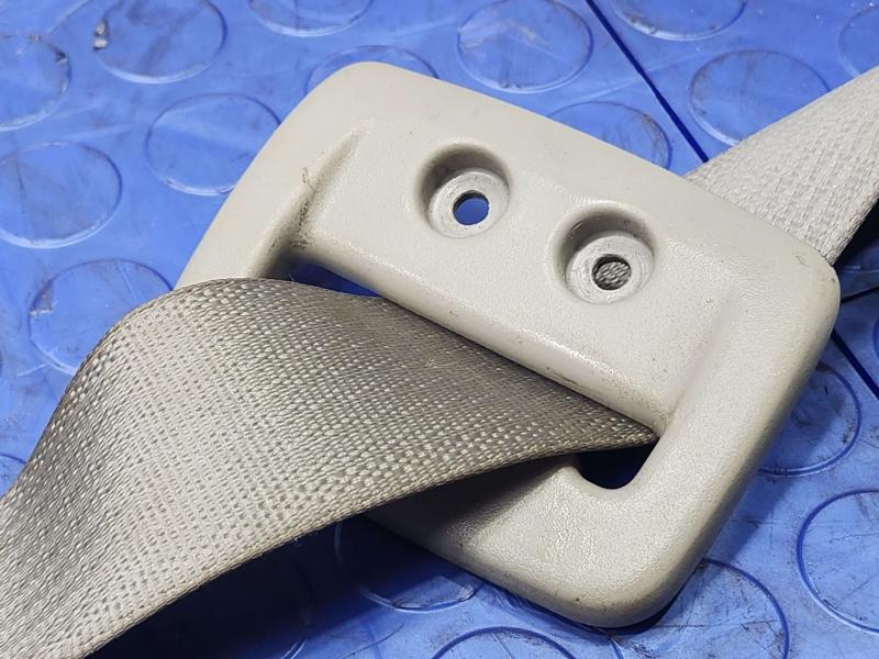 2012 GMC Yukon Rear Seat Belt
