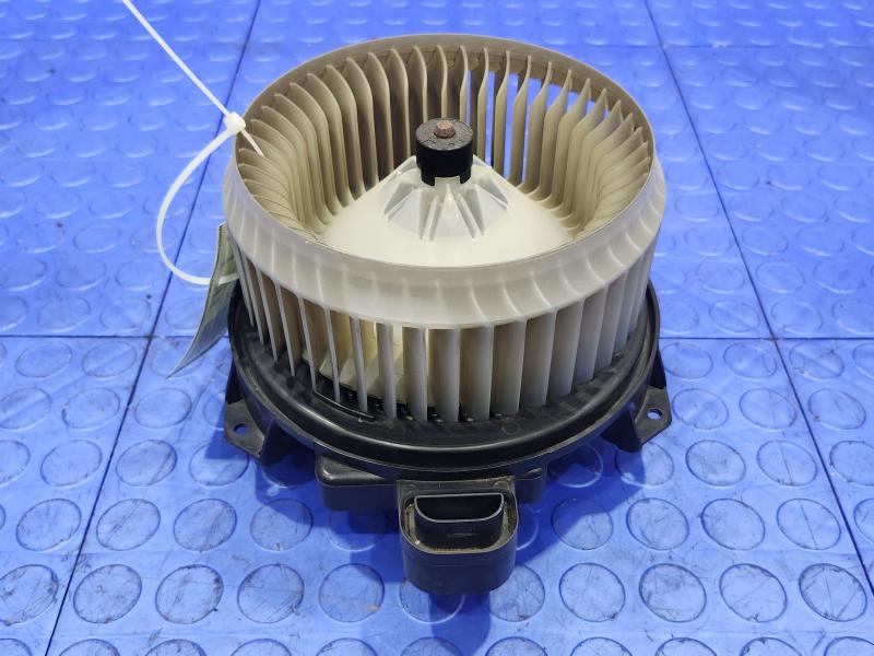2007 Toyota Tundra Blower Motor