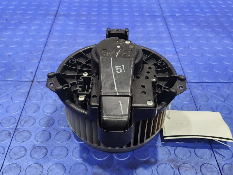 2007 Toyota Tundra Blower Motor
