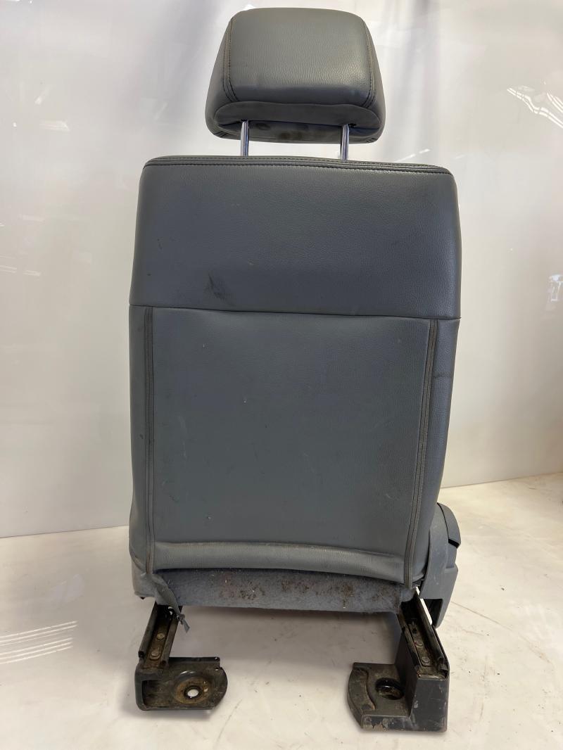 2011 Ford F-150 Front Seat