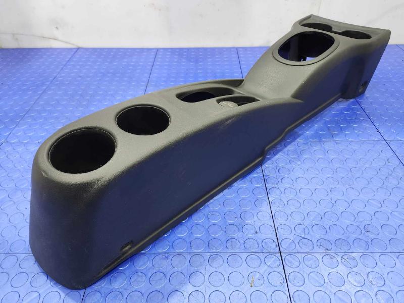 2014 Nissan Versa Front Console