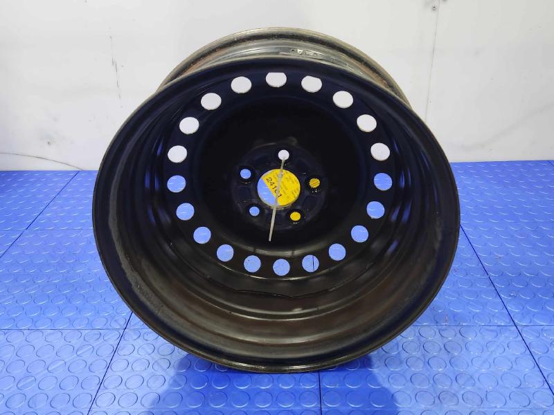 2012 Ford Focus Wheel