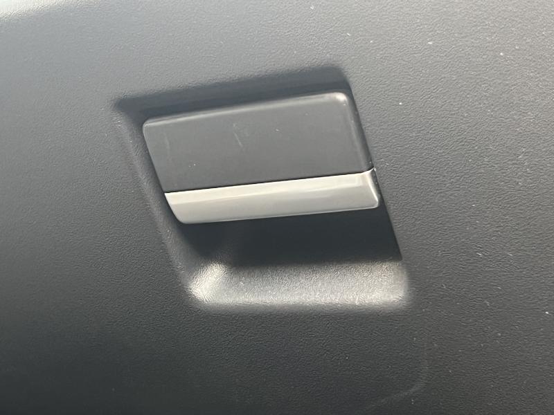 2012 Land Rover Evoque Glove Box