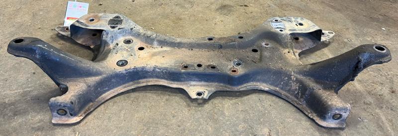 2005 Toyota Celica Crossmember/Cradle/Undercarria