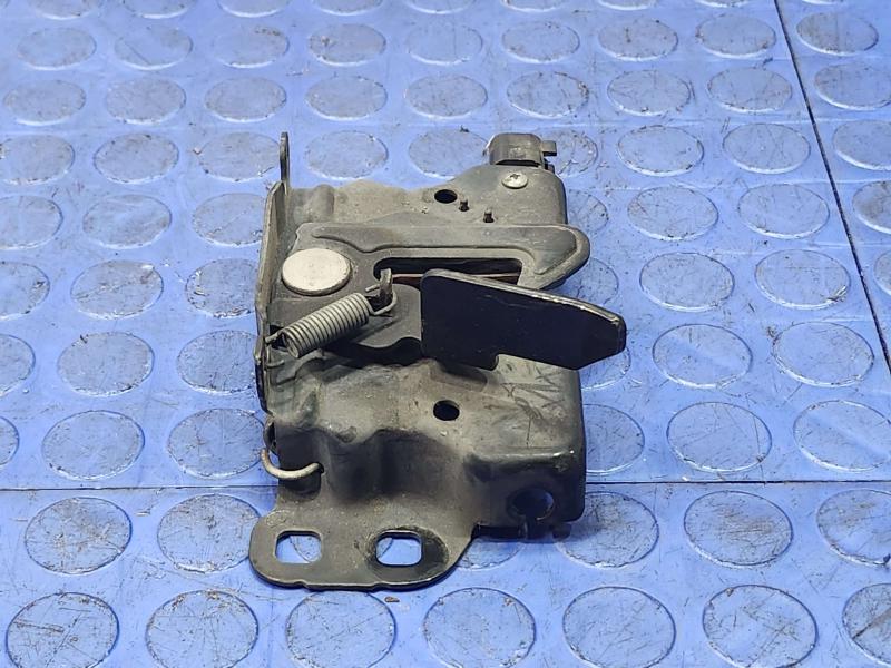 2014 Dodge Durango Hood Latch