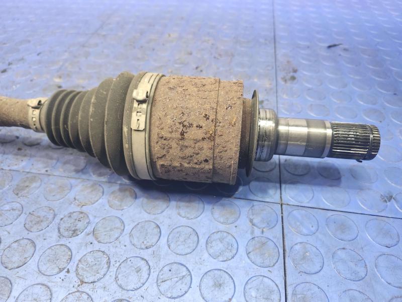 2014 Dodge Durango Axle Shaft