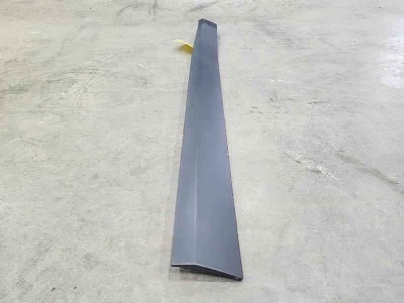 2018 Jeep Compass Front Door Moulding