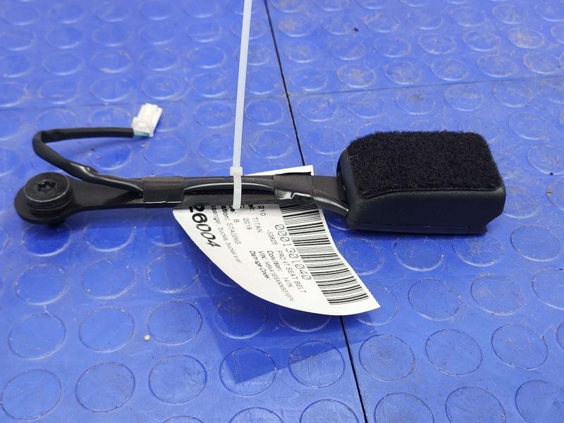 2019 Nissan Titan Front Seat Belt
