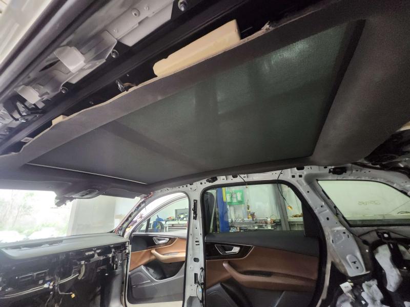 2018 Audi Q7 Roof Glass (Glass Only)