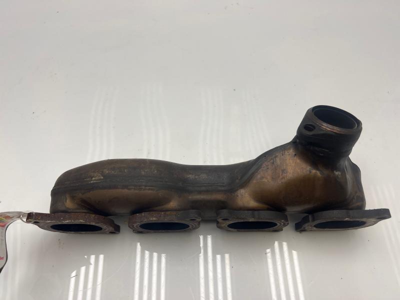2007 - 2014 Mercedes-Benz 6.3L Exhaust Manifold LH Driver Side OEM 1561400109