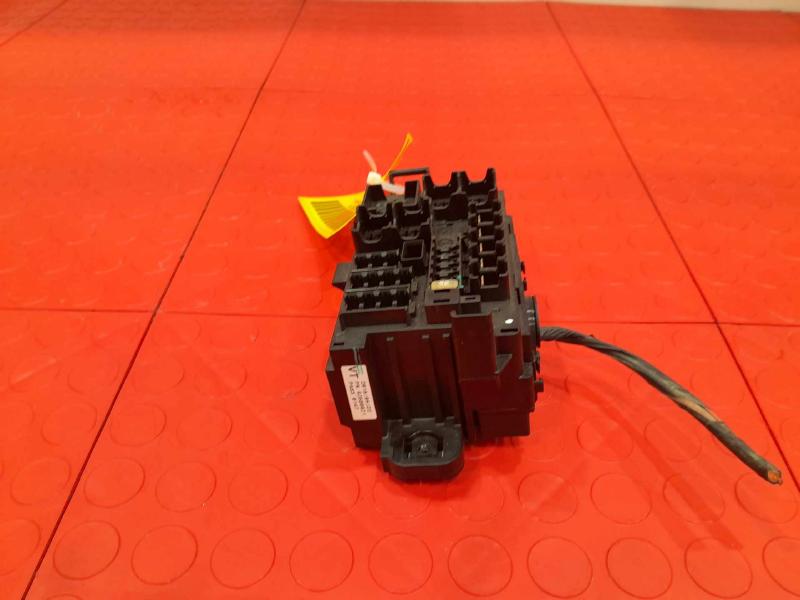 2019 Buick Encore Cabin Fuse Box Relay Junction Block OEM 42680821