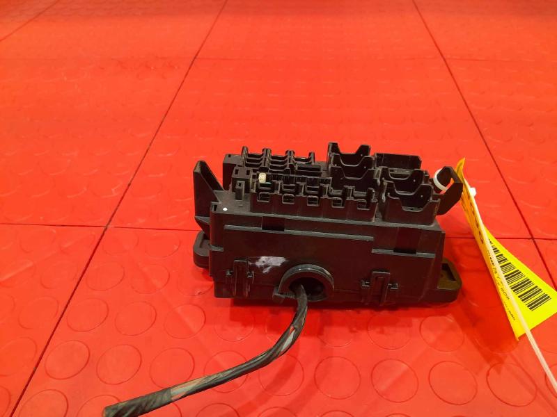 2019 Buick Encore Cabin Fuse Box Relay Junction Block OEM 42680821