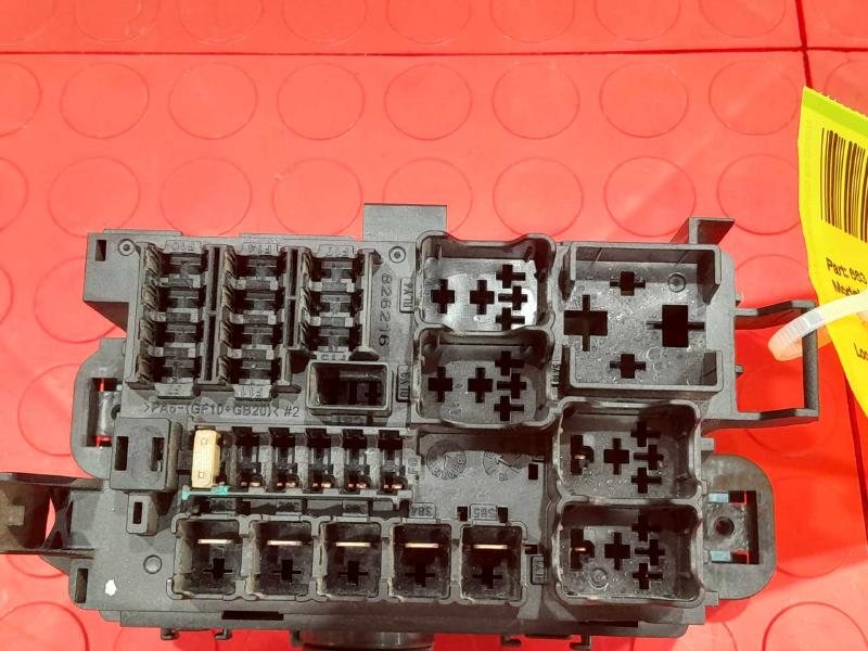 2019 Buick Encore Cabin Fuse Box Relay Junction Block OEM 42680821