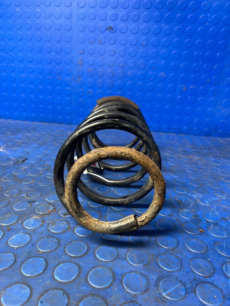 1996 - 2002 Toyota 4Runner Rear Coil Spring 4x4 w/ 16" Wheel ONLY OEM 4823135210