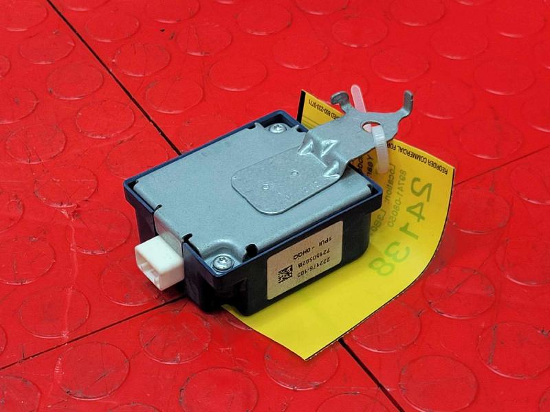 2011-2020 Toyota Sienna Door Receiver Control Module OEM 89741-08050