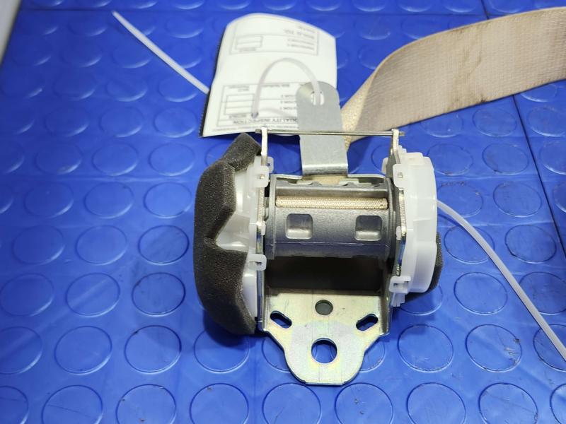 2018 Toyota Highlander Rear Seat Belt