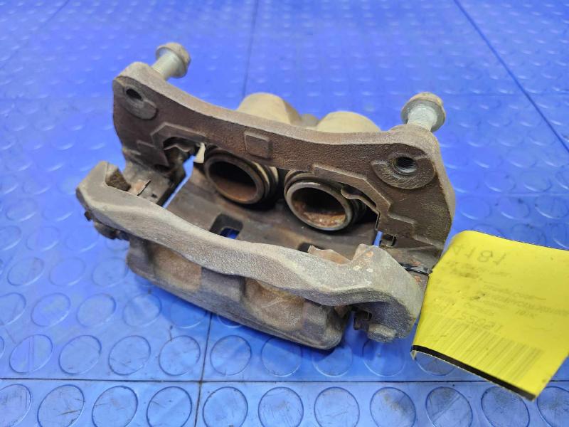 2015 Subaru Legacy Caliper