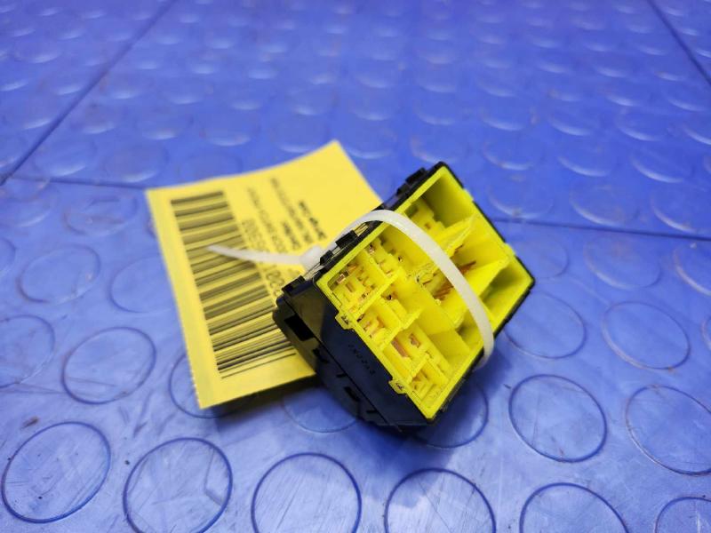 2011-2017 Nissan Juke Power Door Mirror Control Switch Genuine OEM 255703RA1A