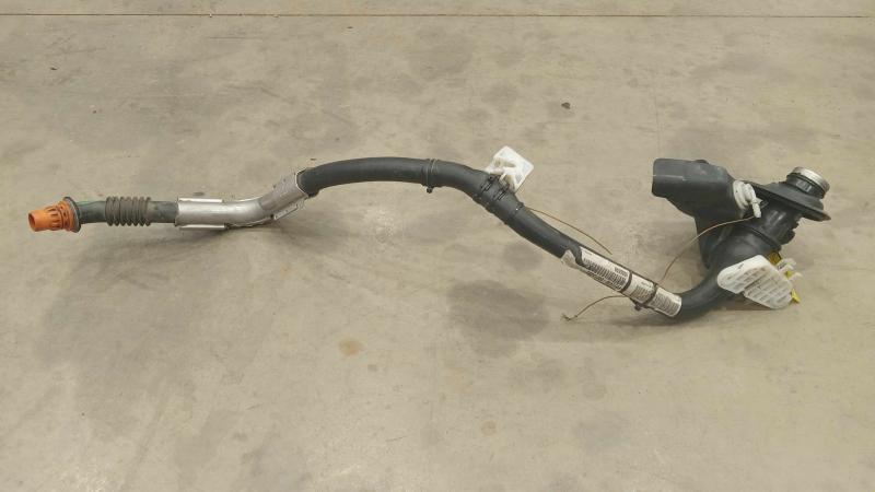 2012 Mercedes R-Class Fuel Filler Neck