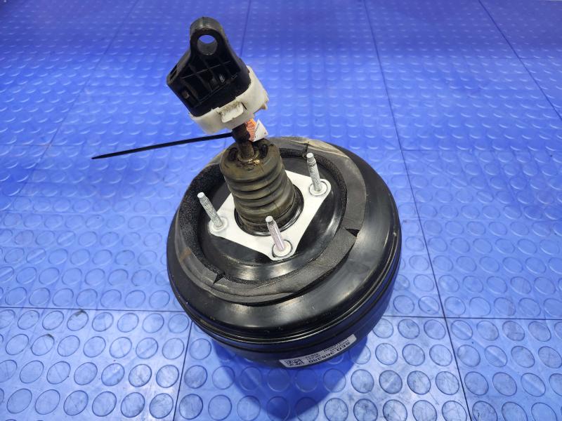 2015-2017 Chrysler 200 2.4L Power Brake Booster Servo Genuine OEM 68245355AD