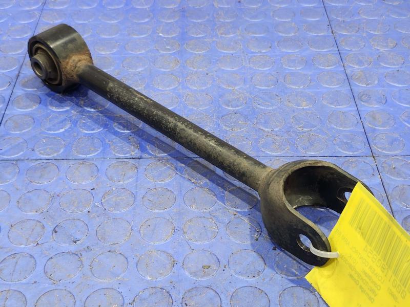 2017 Toyota Prius Lower Control Arm Rr