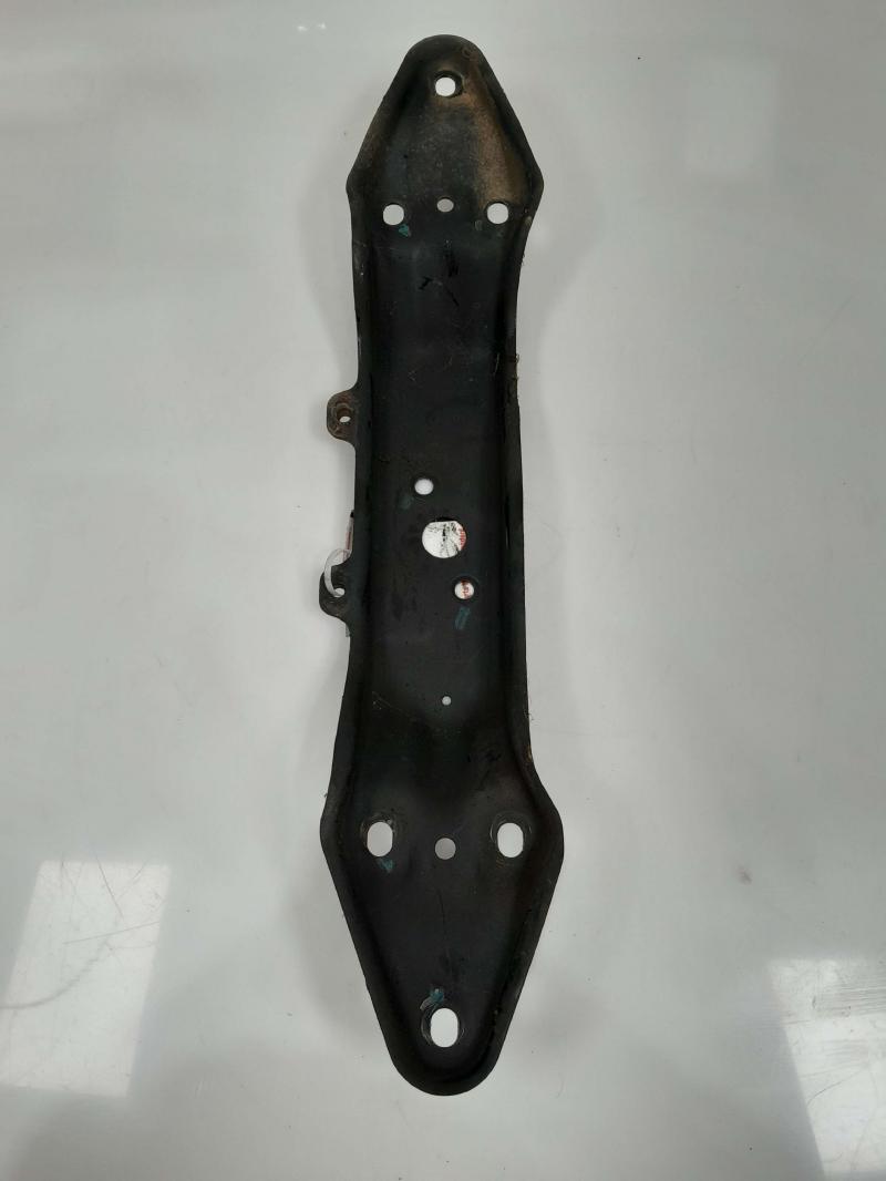 1998 - 2011 Subaru Impreza 2.2L 2.5L Transmission Crossmember OEM 41021AC381
